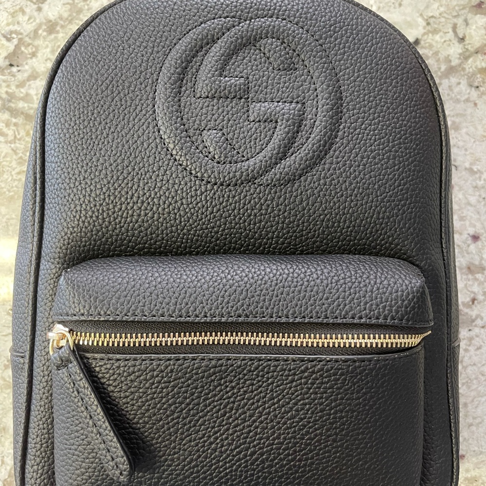Gucci soho chain backpack
